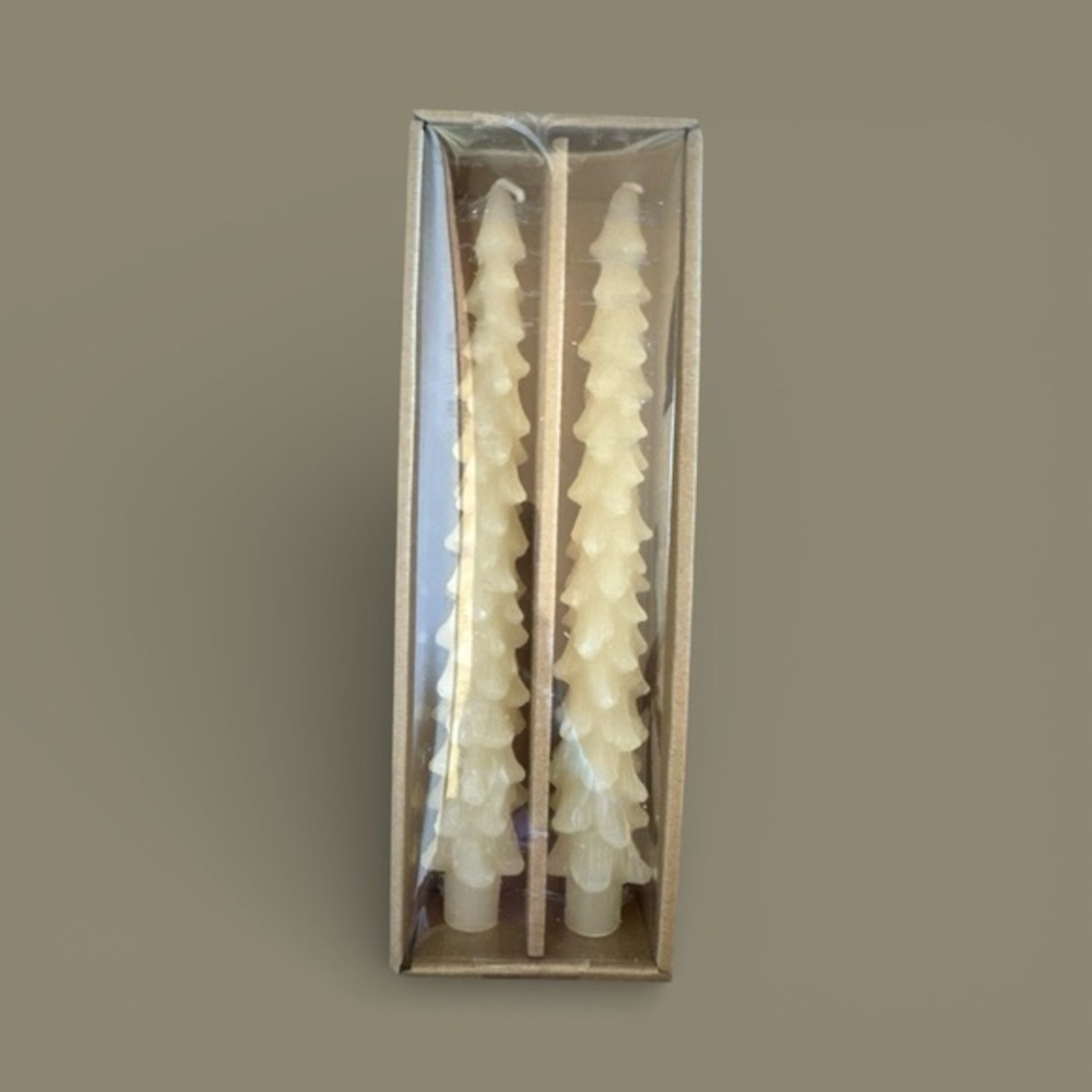 Elegant Cream Tree-Shaped Candles New in Packaging Christmas Dining Candle Set
